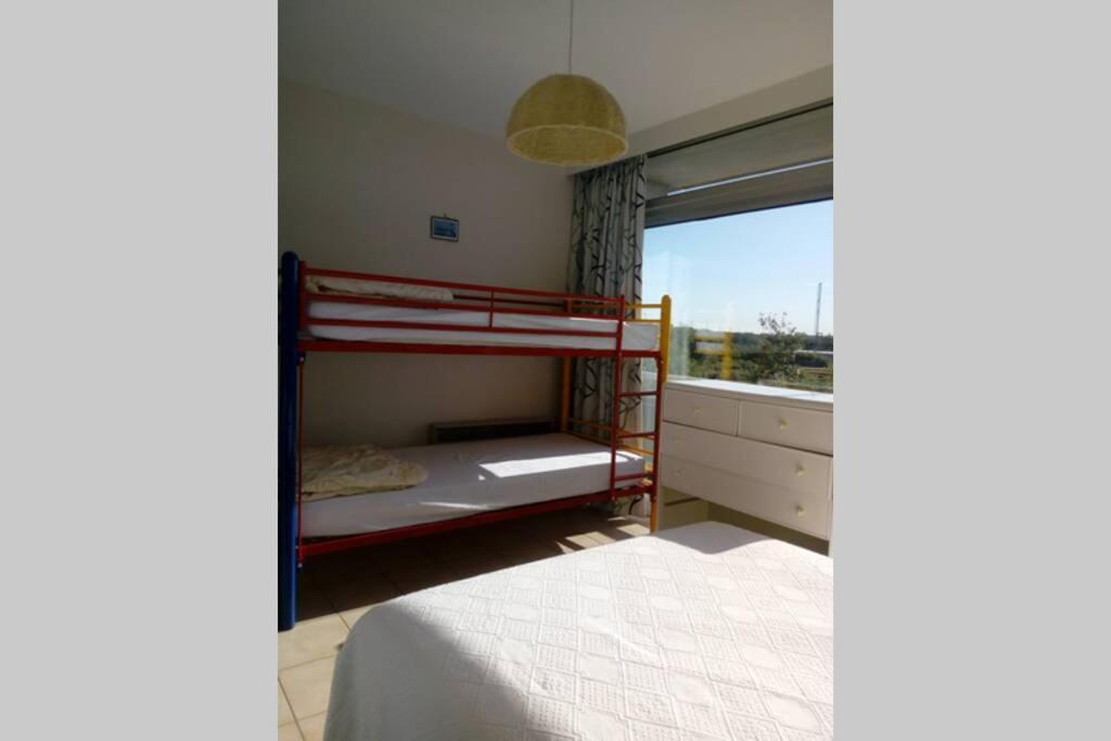 Appartement Residentie Astrid Met Private Parking Bredene Ngoại thất bức ảnh