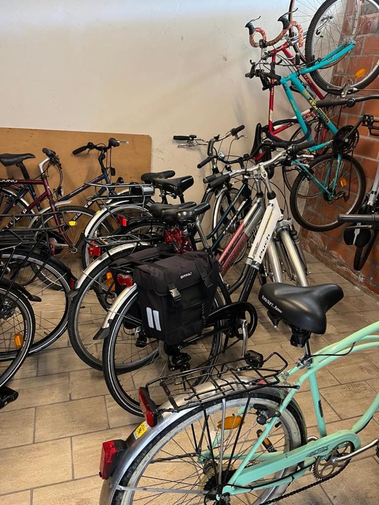 Appartement Residentie Astrid Met Private Parking Bredene Ngoại thất bức ảnh
